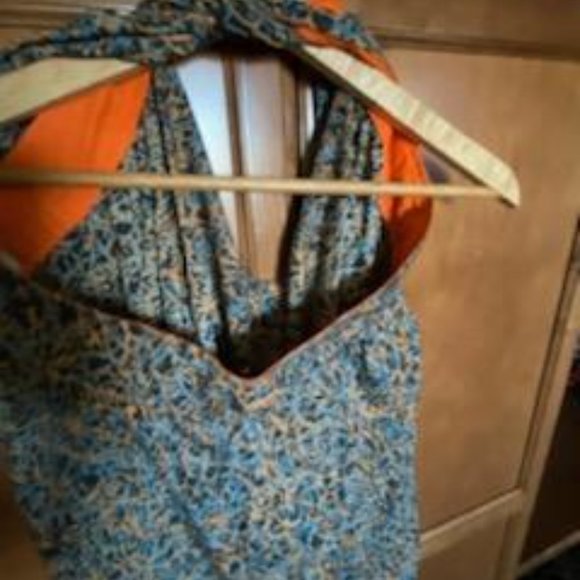 Mira Dress - Picture 2 of 15